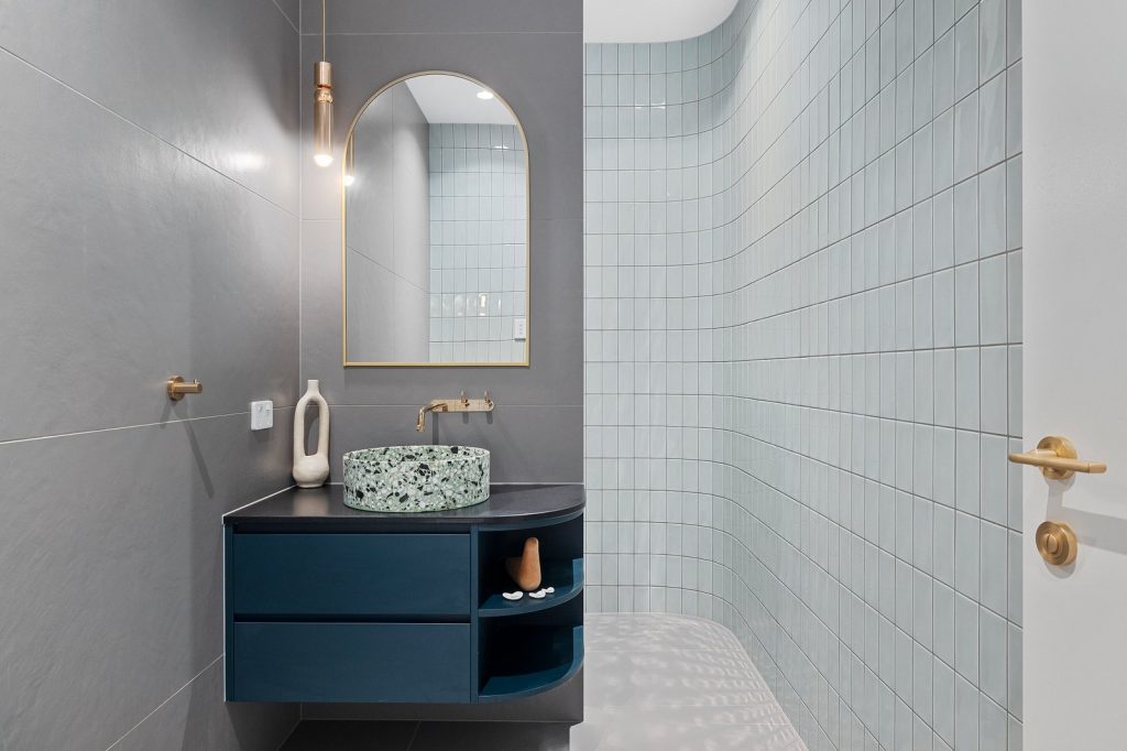 Custom polyurethane vanity