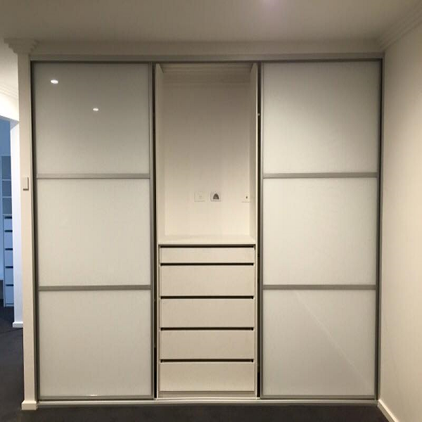 DIY Built-in Wardrobe Doors- Sliding