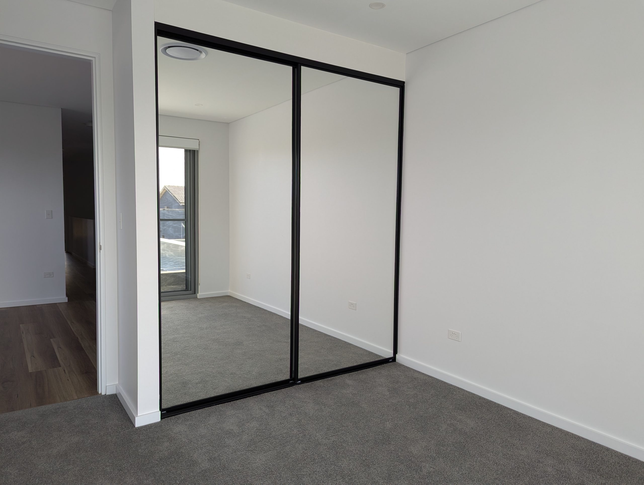 Built-in Wardrobes Sydney